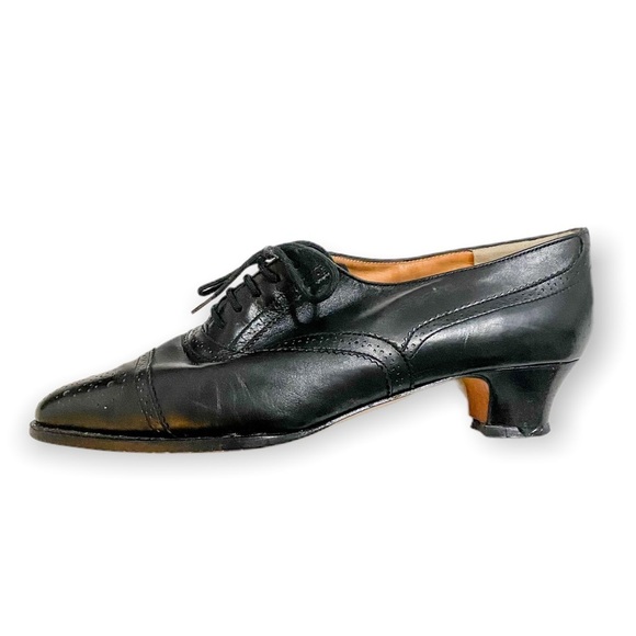 Vintage‎ 90s Robert Clergerie Black leather Lace Up shoes with brogue.  Sz 7.5 - Picture 12 of 13